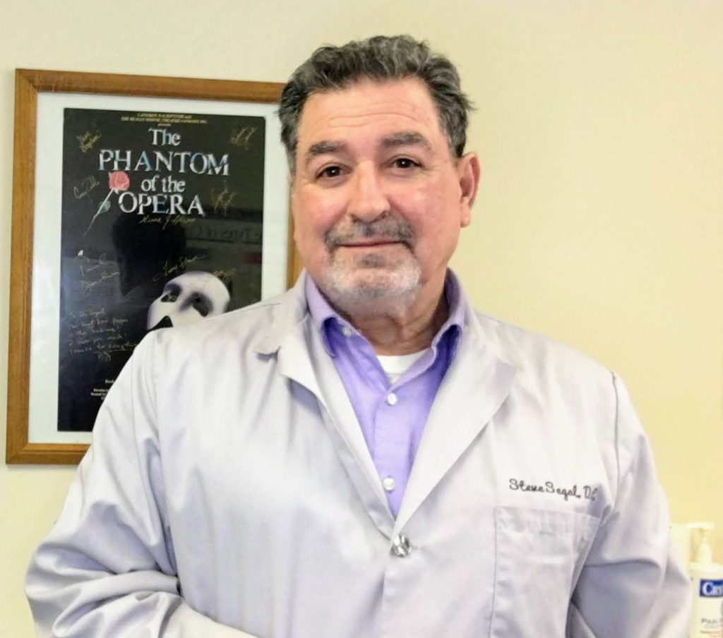 Dr. Steve Segal, chiropractor and founder of Best Place to Buy Vitamins Online